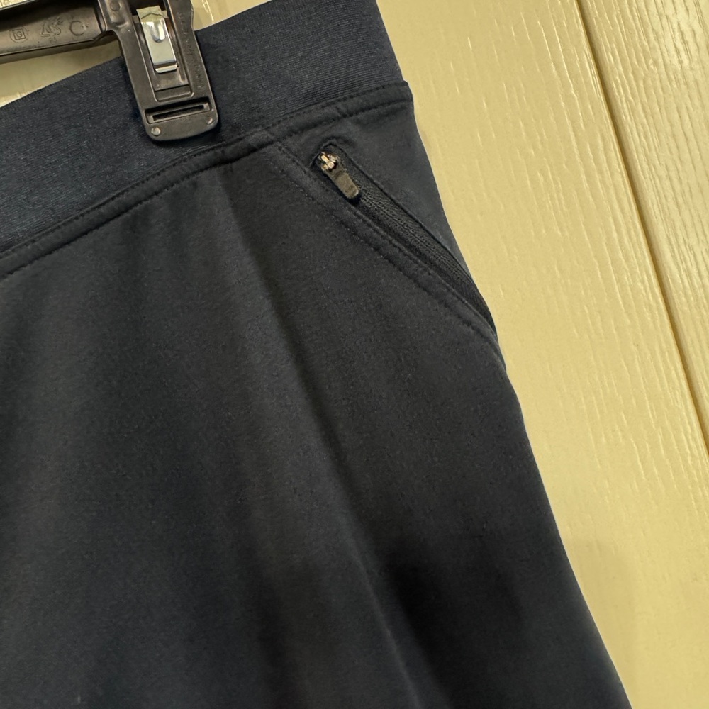 Hylete Men's Navy Athletic Shorts *Minor Flaw - Picture 5 of 10